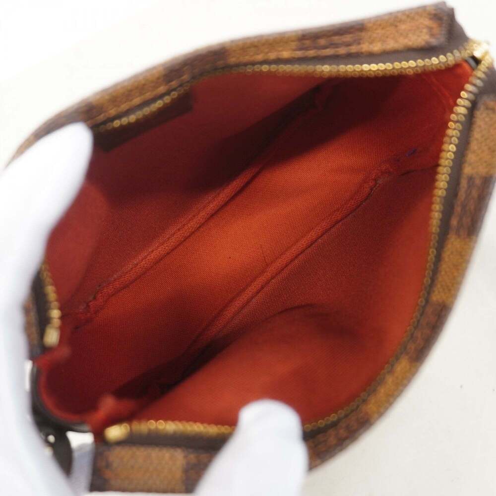 LOUIS VUITTON Brown Damier Pouch - Picture 4 of 9